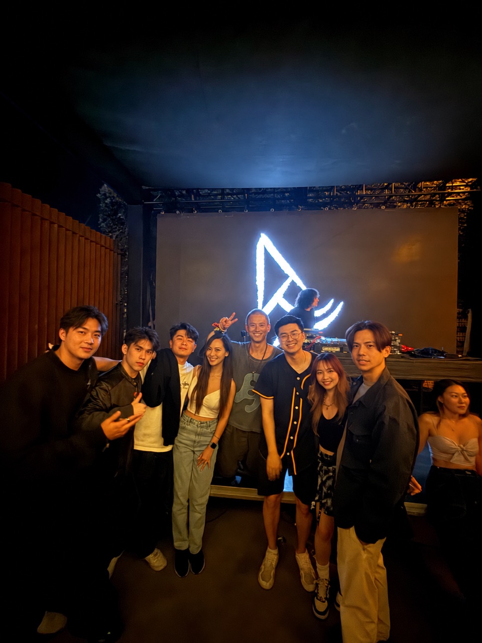 A moment from elephante at the midway
